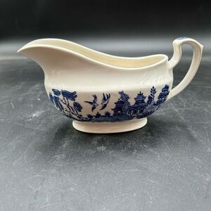 Churchill Willow Blue and White Ceramic Gravy Boat